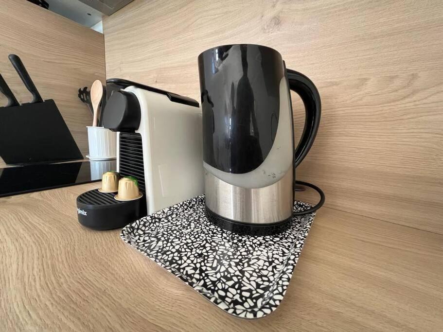 Appartement 4 Personnes Antibes Mer, Piscine, Parking, Tennis, Wifi Buitenkant foto